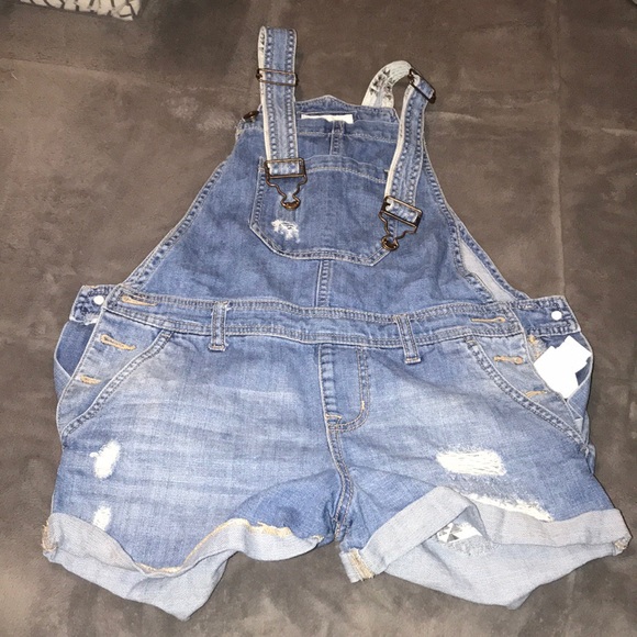 Denim - Overall Shorts! ✨